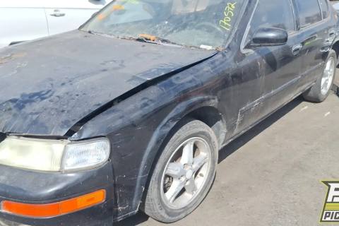 Photo of 1999 Nissan Maxima