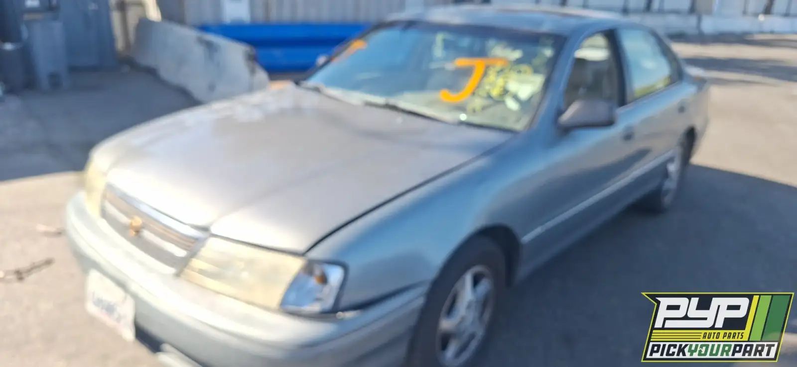 Photo of 1999 Toyota Avalon