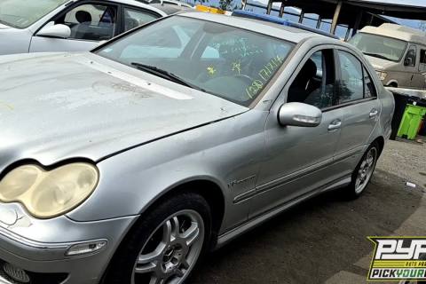 Photo of 2004 Mercedes-Benz C32 Amg