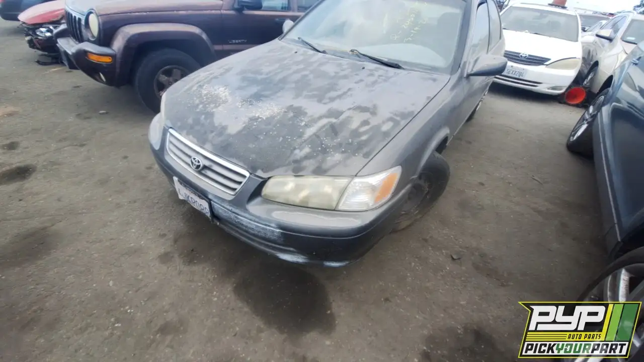 Photo of 2000 Toyota Camry