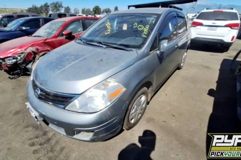 Photo of 2010 Nissan Versa