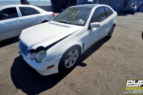 Photo of 2002 Mercedes-Benz C230