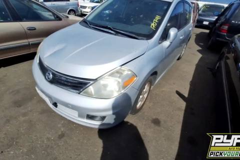 Photo of 2010 Nissan Versa