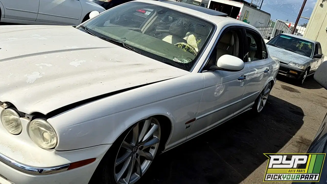 Photo of 2004 Jaguar Xjr