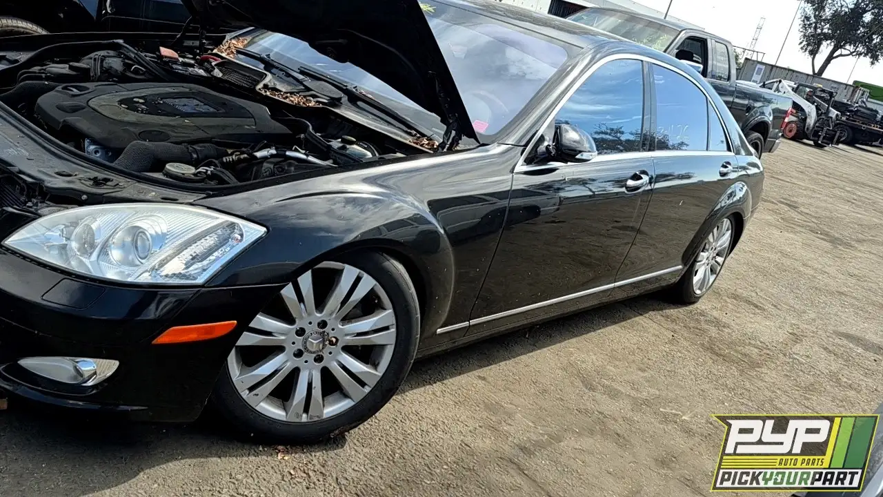 Photo of 2009 Mercedes-Benz S550