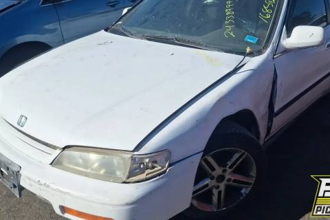 Photo of 1995 Honda Accord