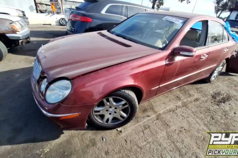 Photo of 2004 Mercedes-Benz E320