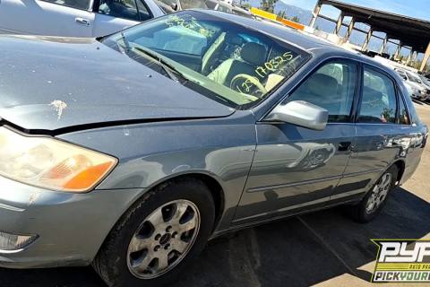 Photo of 2000 Toyota Avalon