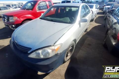 Photo of 2004 Toyota Camry