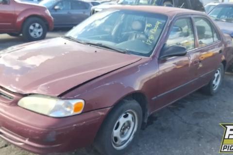 Photo of 1998 Toyota Corolla