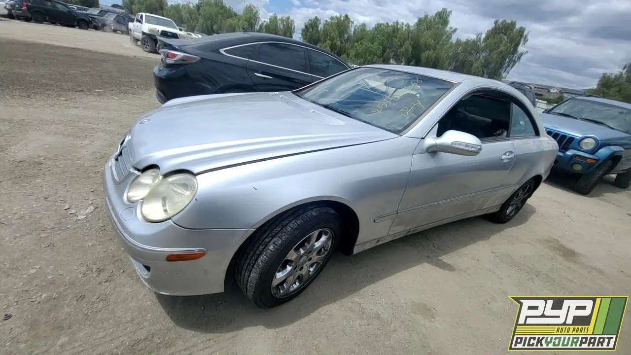 Photo of 2004 Mercedes-Benz Clk320
