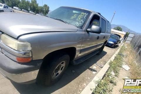 Photo of 2003 Chevrolet Suburban 1500
