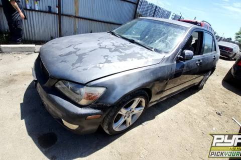 Photo of 2001 Lexus Is300