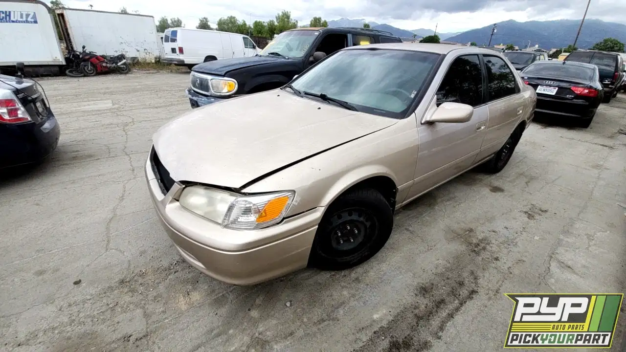 Photo of 2001 Toyota Camry