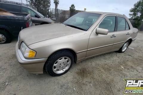Photo of 2000 Mercedes-Benz C230