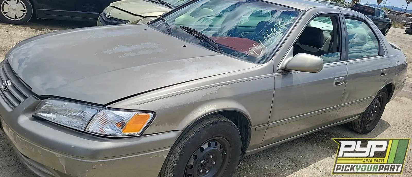 Photo of 1999 Toyota Camry