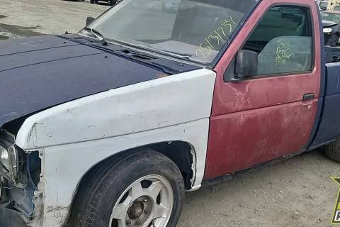 Photo of 1986 Nissan Truck
