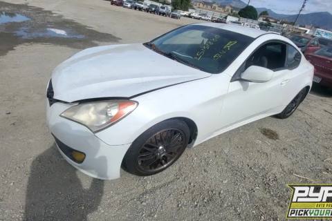 Photo of 2011 Hyundai Genesis Coupe