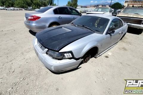 Photo of 2003 Ford Mustang
