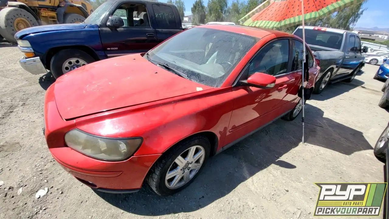 Photo of 2005 Volvo S40