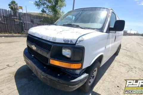 Photo of 2006 Chevrolet Express 3500
