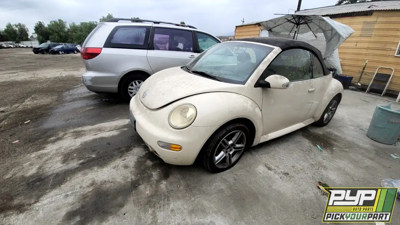 Photo of 2004 Volkswagen Beetle