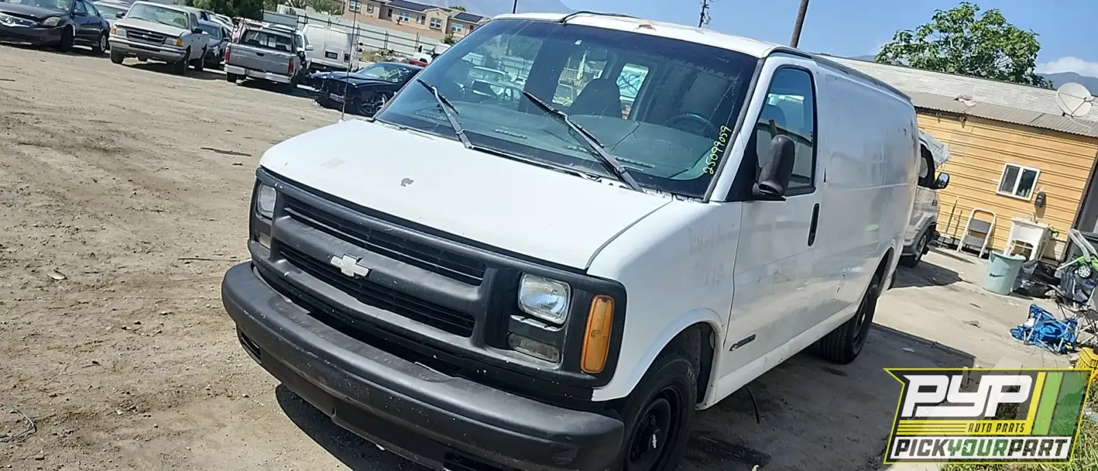 Photo of 1998 Chevrolet Express 2500