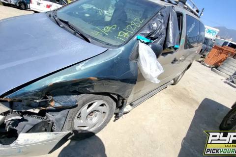 Photo of 2000 Toyota Sienna