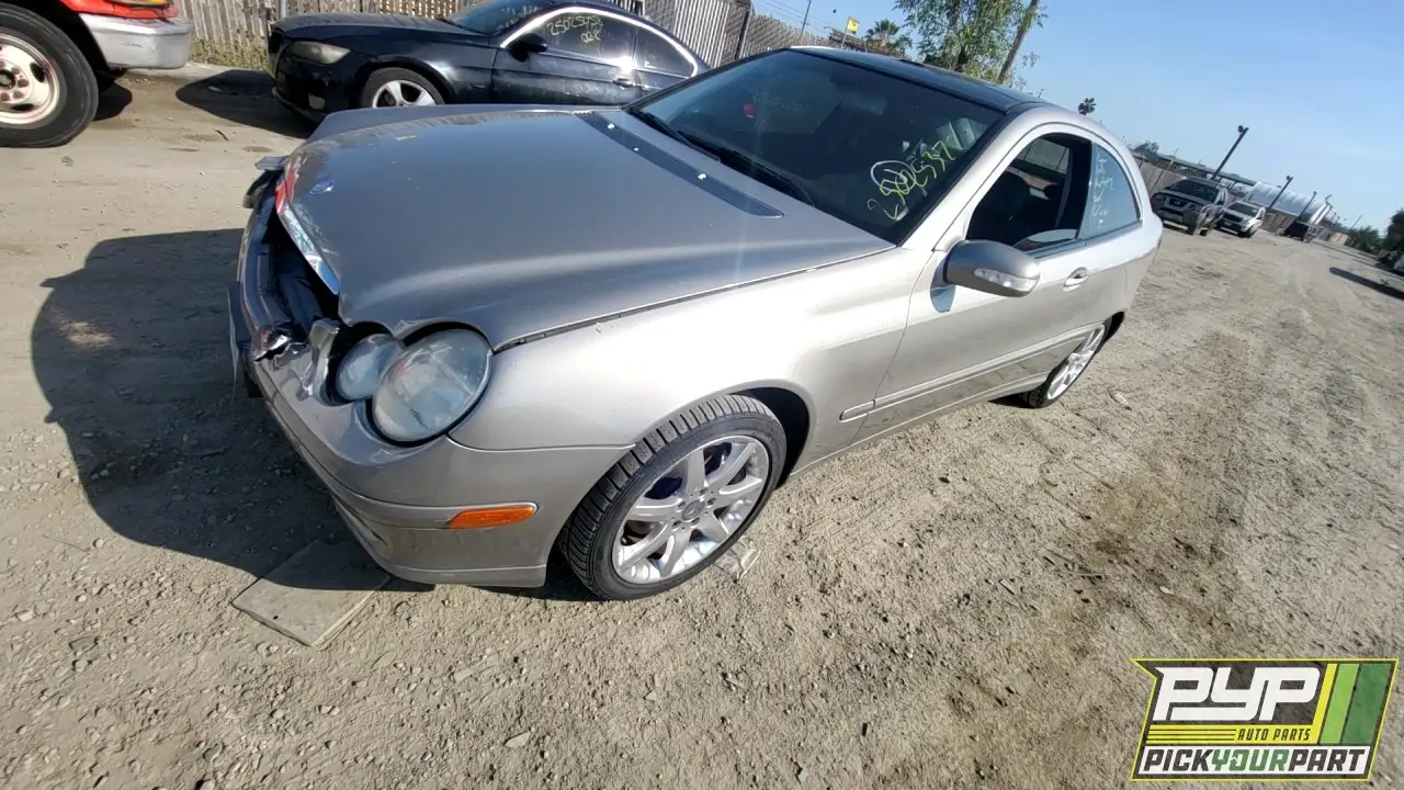 Photo of 2004 Mercedes-Benz C320