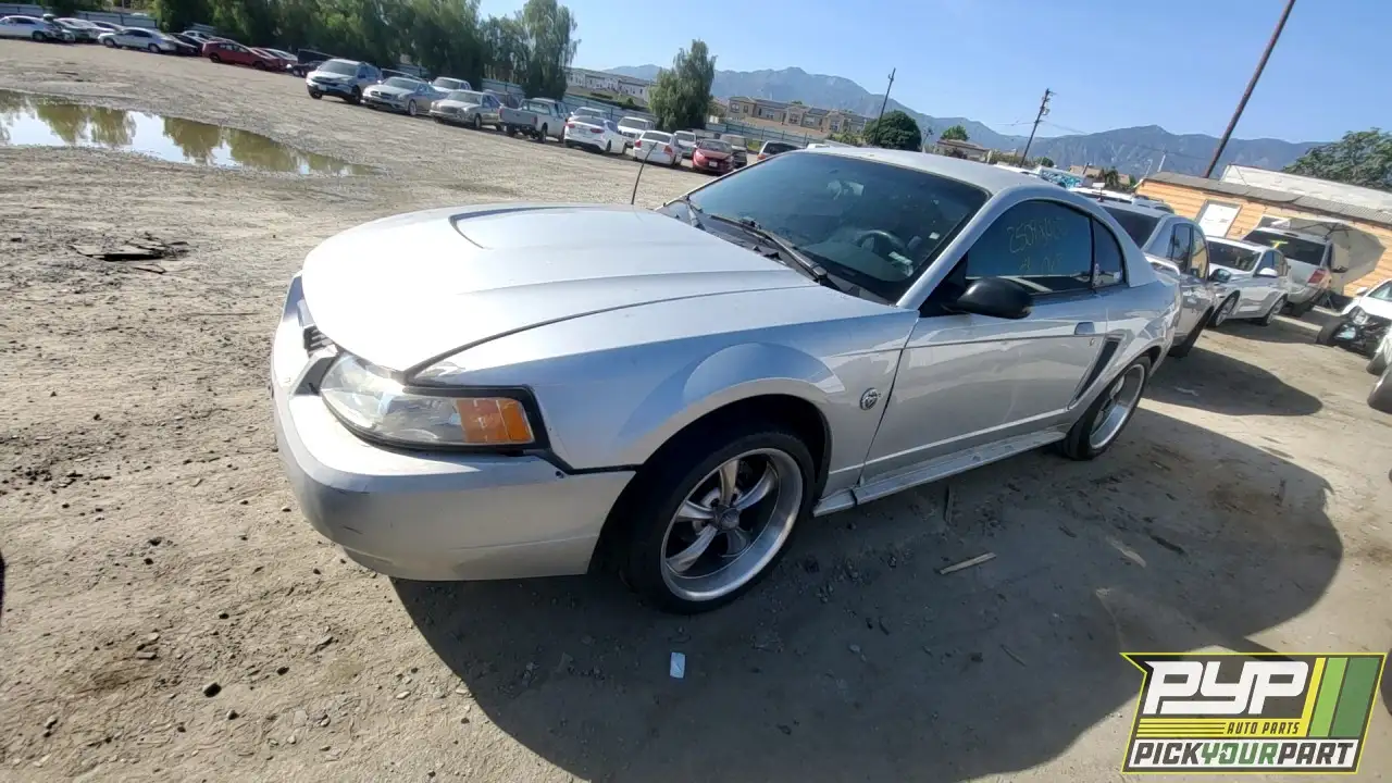 Photo of 2004 Ford Mustang