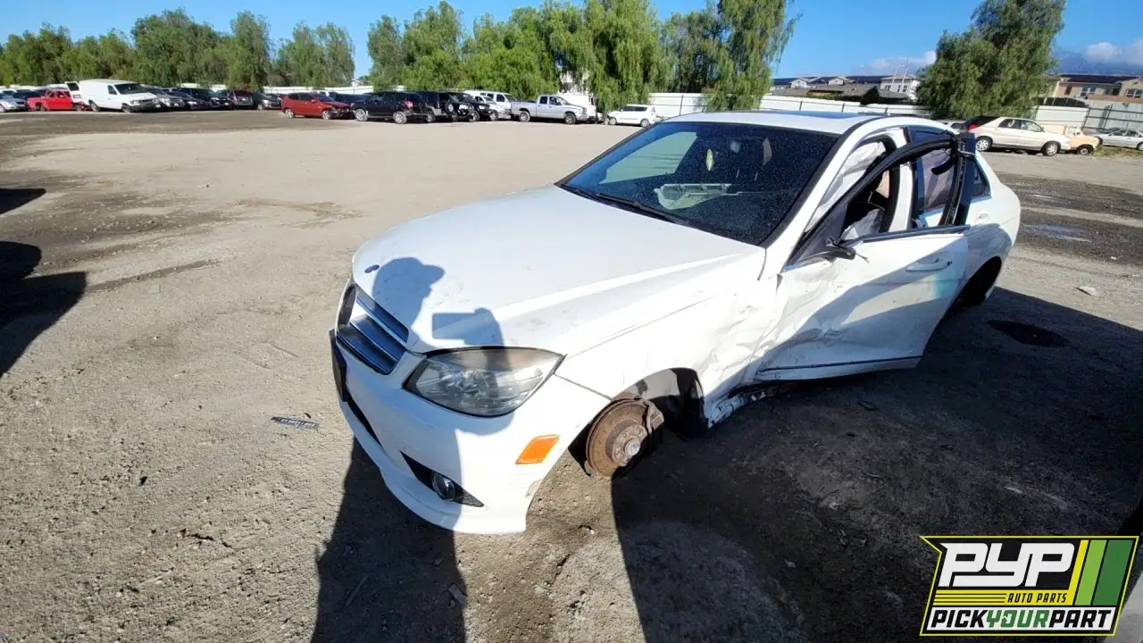 Photo of 2009 Mercedes-Benz C300