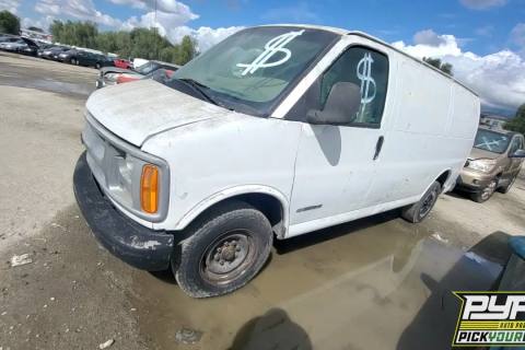 Photo of 2006 Chevrolet Express 2500