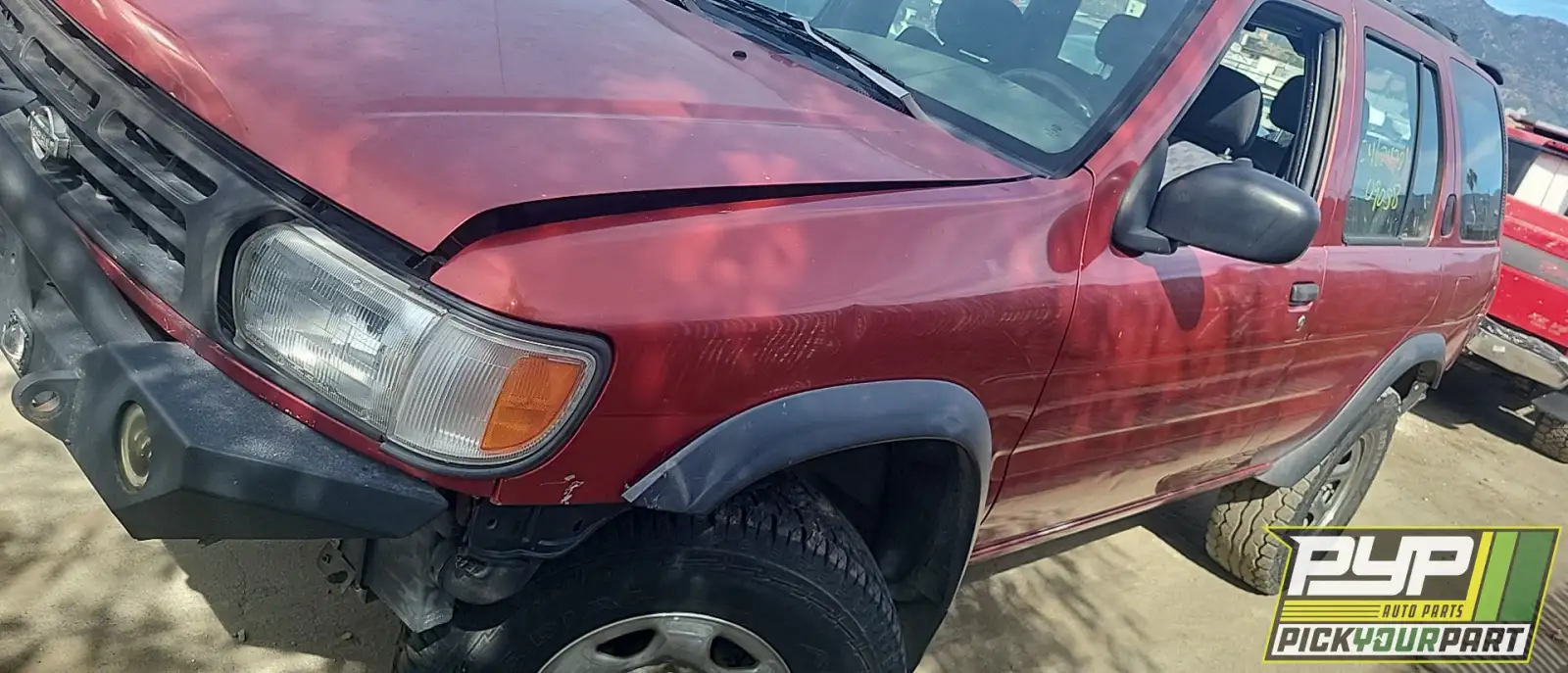 Photo of 1997 Nissan Pathfinder