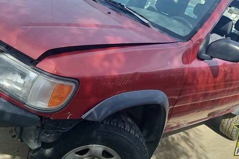 Photo of 1997 Nissan Pathfinder