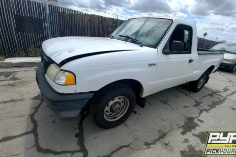 Photo of 2005 Mazda B2300
