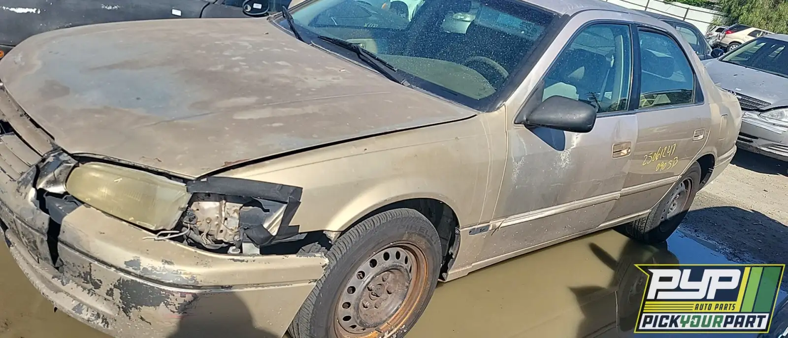 Photo of 1999 Toyota Camry
