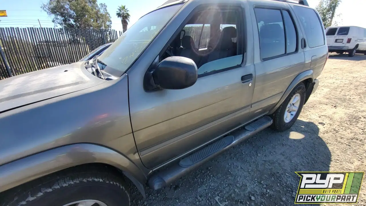 Photo of 2004 Nissan Pathfinder