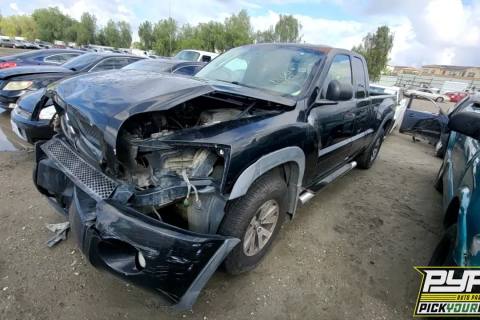 Photo of 2006 Mitsubishi Raider