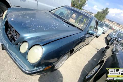 Photo of 2002 Mercedes-Benz E320