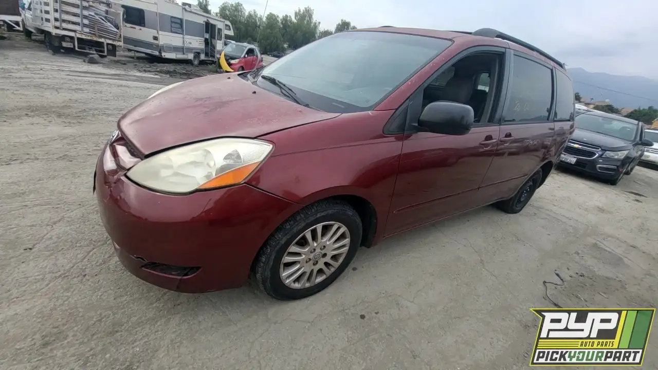 Photo of 2009 Toyota Sienna