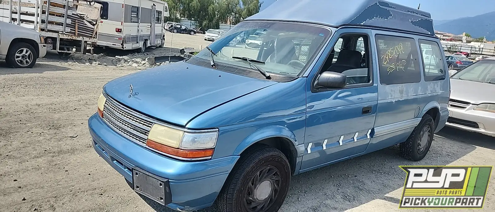 Photo of 1994 Plymouth Voyager