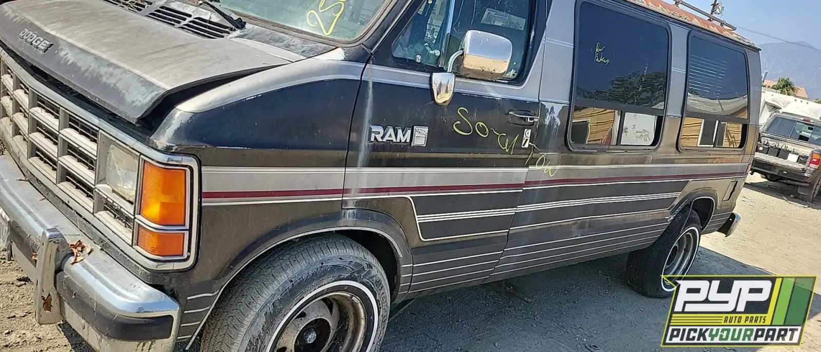 Photo of 1987 Dodge B250