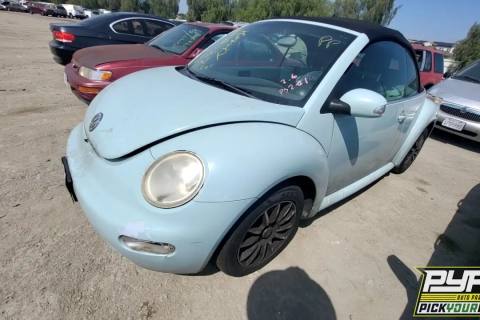Photo of 2004 Volkswagen Beetle