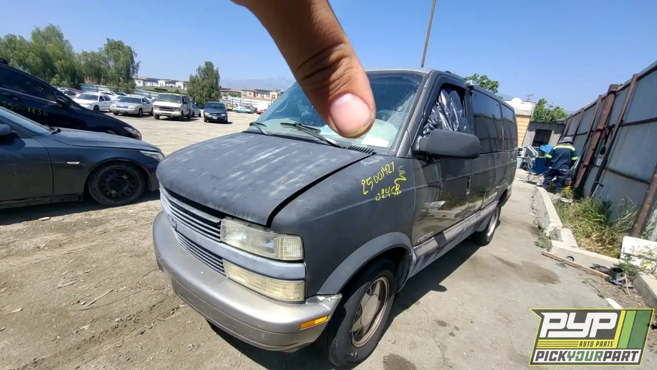 Photo of 2000 Chevrolet Astro