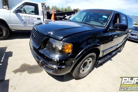 Photo of 2005 Ford Expedition