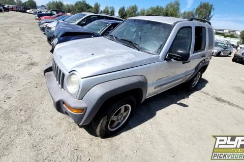 Photo of 2002 Jeep Liberty