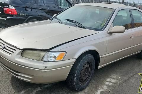 Photo of 1999 Toyota Camry