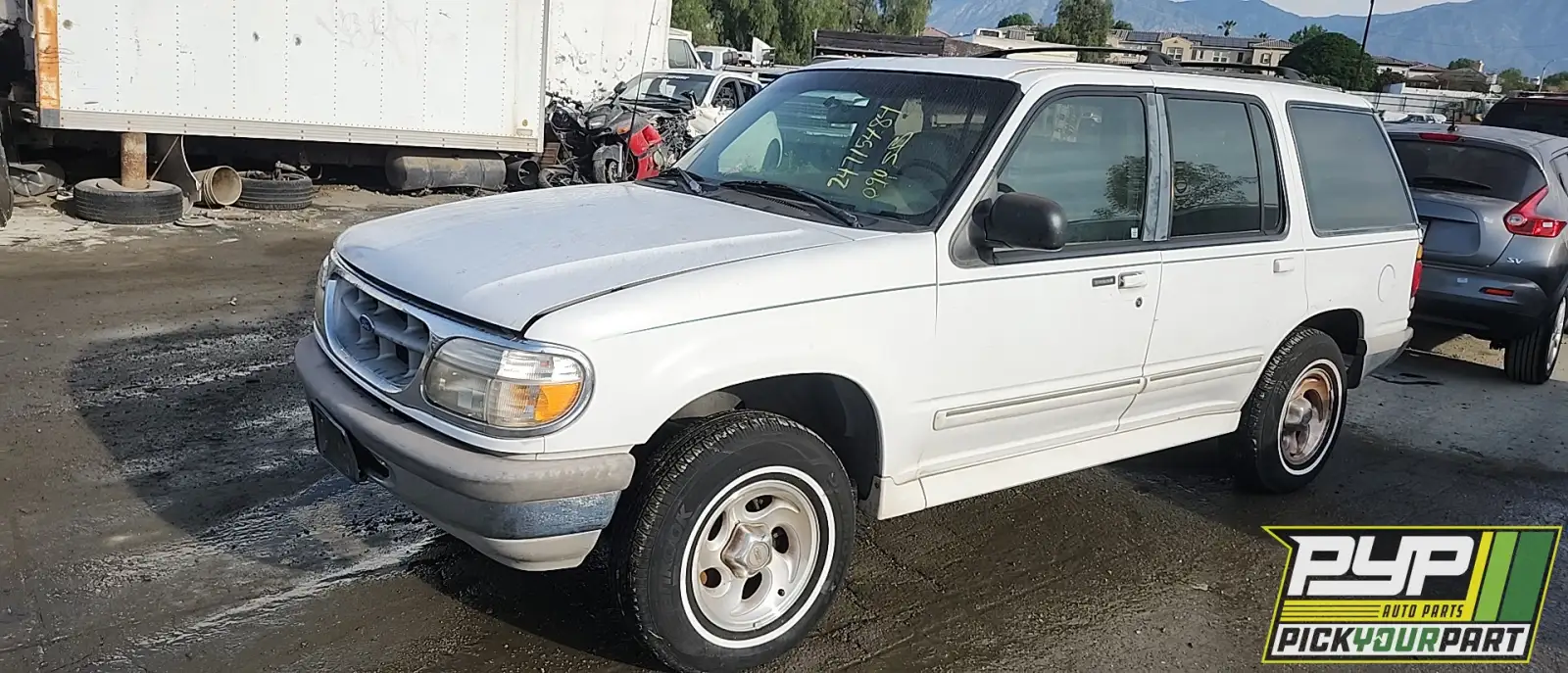 Photo of 1996 Ford Explorer