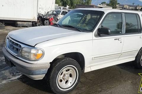 Photo of 1996 Ford Explorer