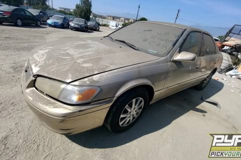 Photo of 2001 Toyota Camry